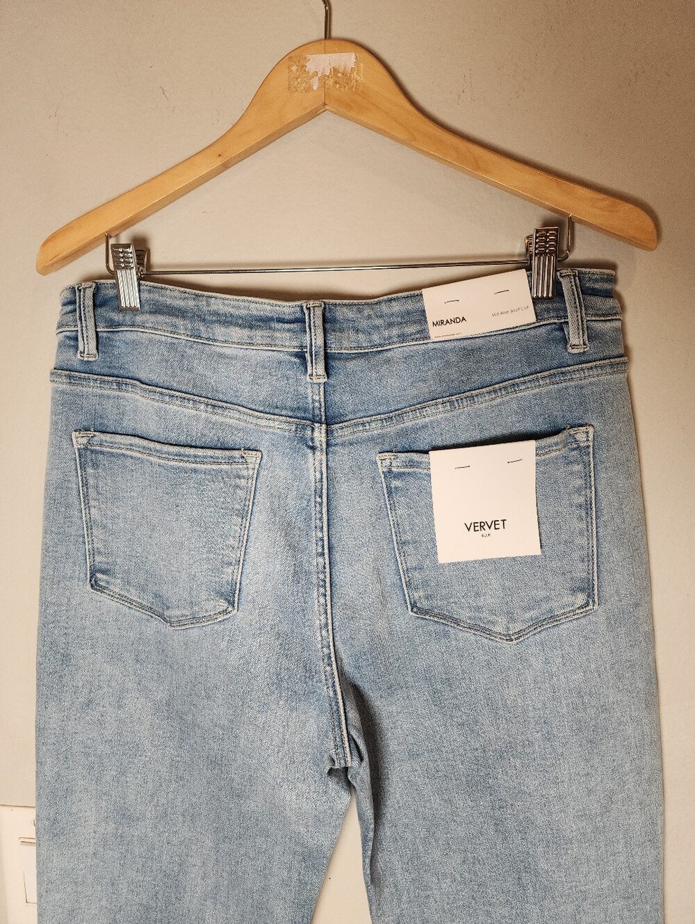 NWT Vervet Miranda Midrise Bootcut Lightwash Jeans Women's Size 33 (16) Stretch - Picture 13 of 16